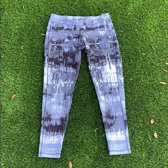 Pants - Reebok worn 1x skinny ankle running pants, Large